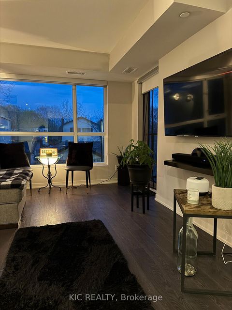 Photo 6 at 221 - 1401 O'Connor Drive, Parkview, Toronto