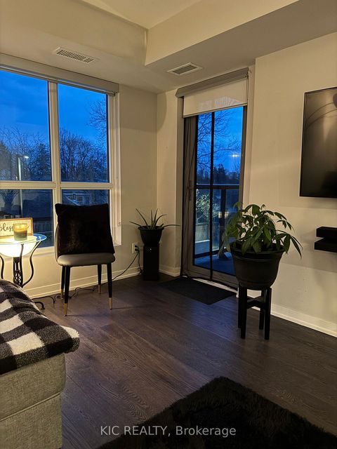 Photo 7 at 221 - 1401 O'Connor Drive, Parkview, Toronto