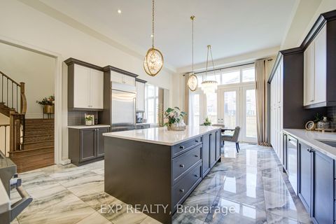 Photo 10 at 163 Hillsview Drive, Observatory, Richmond Hill
