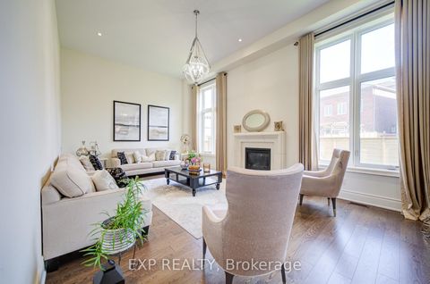 Photo 14 at 163 Hillsview Drive, Observatory, Richmond Hill