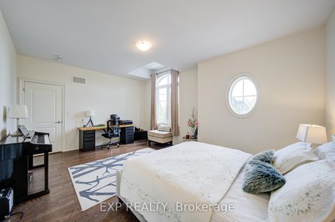 Photo 23 at 163 Hillsview Drive, Observatory, Richmond Hill