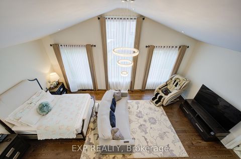 Photo 26 at 163 Hillsview Drive, Observatory, Richmond Hill