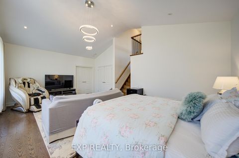 Photo 29 at 163 Hillsview Drive, Observatory, Richmond Hill