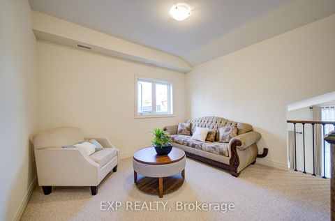 Photo 34 at 163 Hillsview Drive, Observatory, Richmond Hill