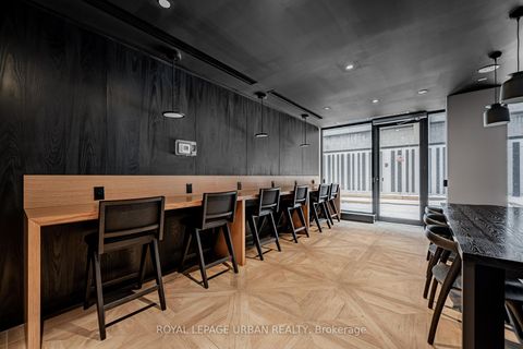 Photo 26 at 521 - 195 McCaul Street, Chinatown, Toronto