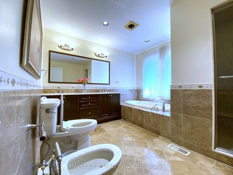 Photo 22 at 8 Crete Court, York Mills, Toronto