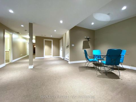 Photo 31 at 8 Crete Court, York Mills, Toronto