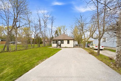 Photo 1 at 706 Chestnut Street, Rural Innisfil, Innisfil