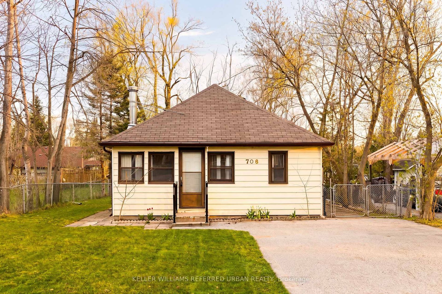 706 Chestnut Street, Rural Innisfil, Innisfil photo number 2