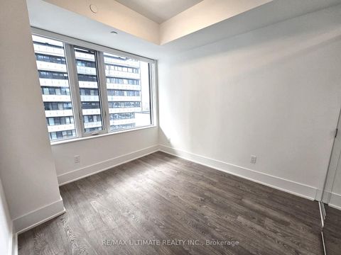 Photo 8 at 1303 - 470 Front Street W, Waterfront Communities C1, Toronto