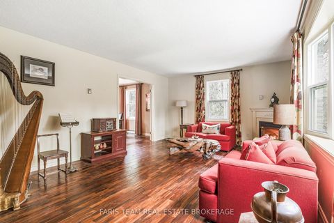 Photo 13 at 718 Henderson Drive, Rural Innisfil, Innisfil