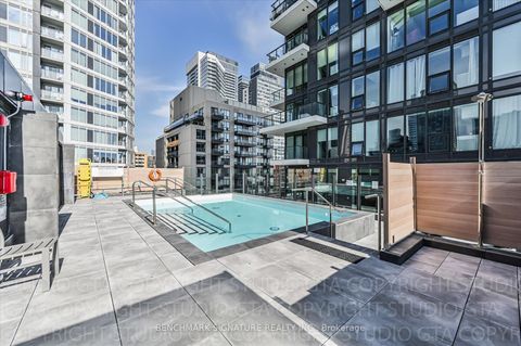 Photo 9 at 911 - 77 Shuter Street, Yonge Corridor, Toronto