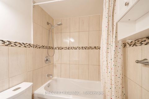 Photo 3 at 307 - 455 Sentinel Road, York University Heights, Toronto