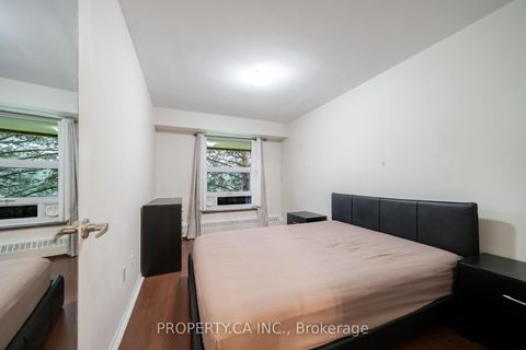 Photo 5 at 307 - 455 Sentinel Road, York University Heights, Toronto