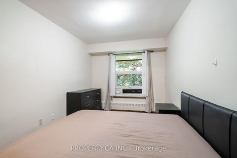 Photo 6 at 307 - 455 Sentinel Road, York University Heights, Toronto