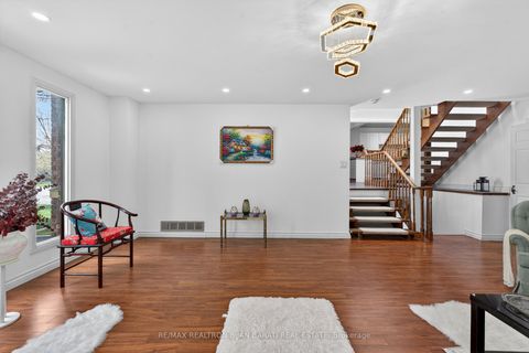 Photo 8 at 309 Hillcrest Avenue, Willowdale East, Toronto