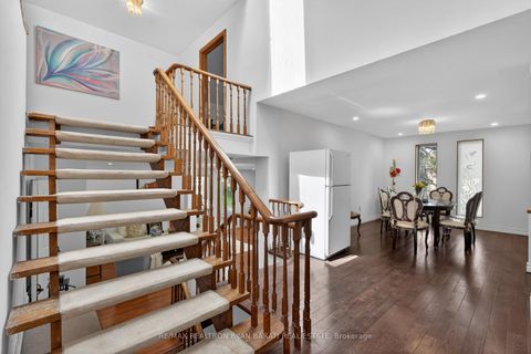Photo 9 at 309 Hillcrest Avenue, Willowdale East, Toronto