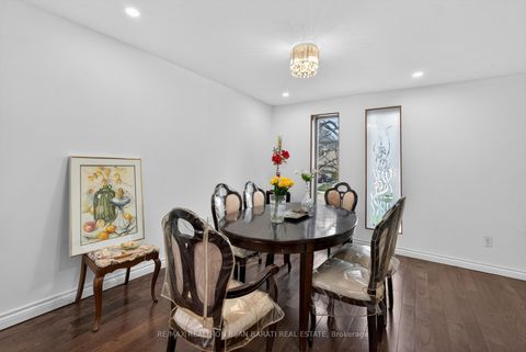 Photo 18 at 309 Hillcrest Avenue, Willowdale East, Toronto