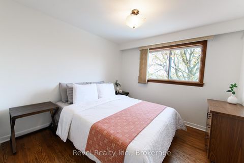 Photo 19 at 85 Shellamwood Trail, Agincourt North, Toronto