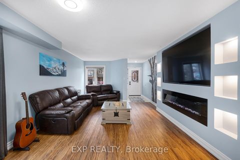 Photo 4 at 52 Glasgow Crescent, Keswick South, Georgina