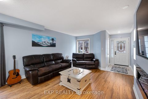 Photo 5 at 52 Glasgow Crescent, Keswick South, Georgina