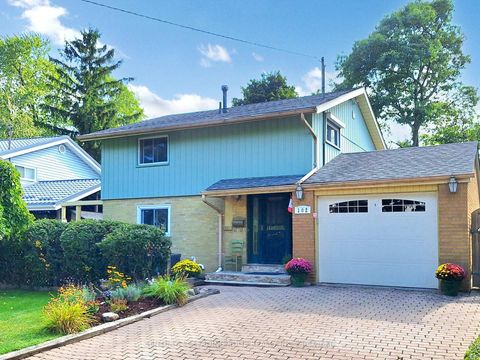 Photo 1 at 102 Botany Hill Road, Morningside, Toronto