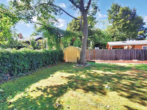 Photo 41 at 102 Botany Hill Road, Morningside, Toronto