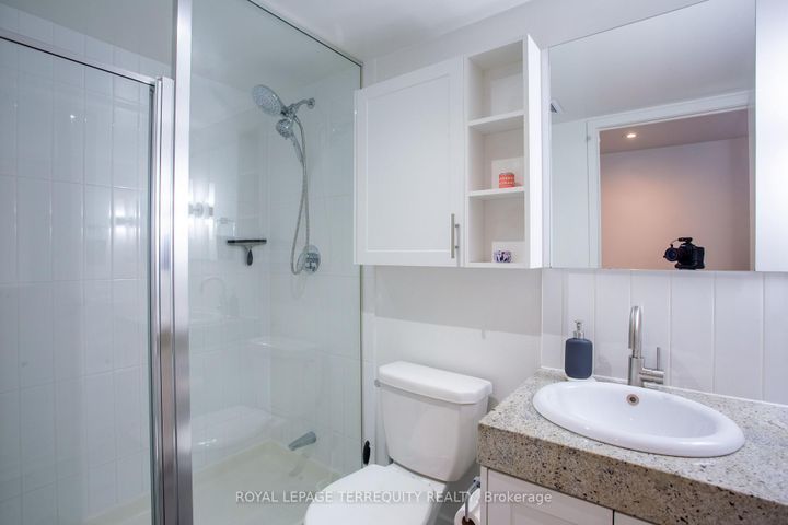 Photo 24 at 221 - 19 Singer Court, Bayview Village, Toronto