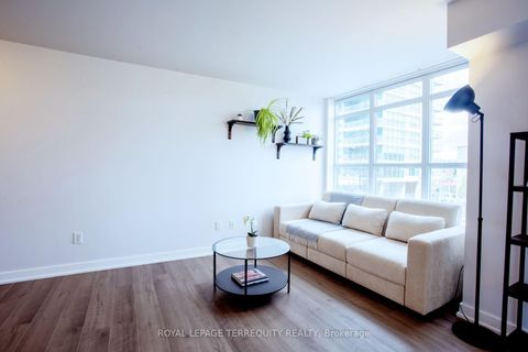 Photo 12 at 221 - 19 Singer Court, Bayview Village, Toronto