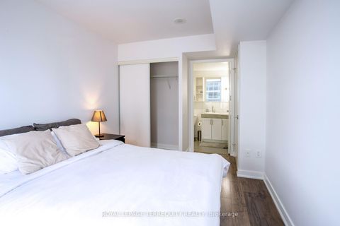 Photo 20 at 221 - 19 Singer Court, Bayview Village, Toronto