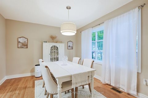 Photo 9 at 53 Tilden Crescent, Humber Heights, Toronto