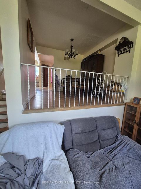 Photo 3 at 106 - 4662 Kingston Road, West Hill, Toronto