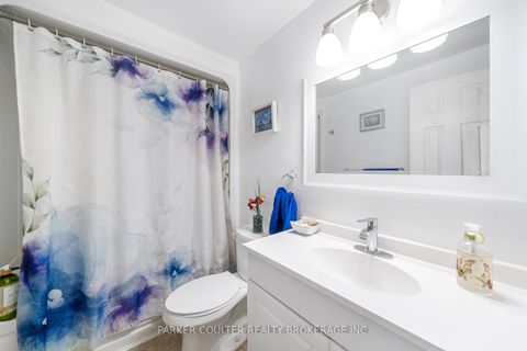 Photo 16 at 4 - 261 Rose Street, Wellington, Barrie