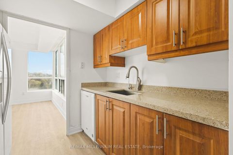 Photo 18 at 906 - 3050 Ellesmere Road, Morningside, Toronto
