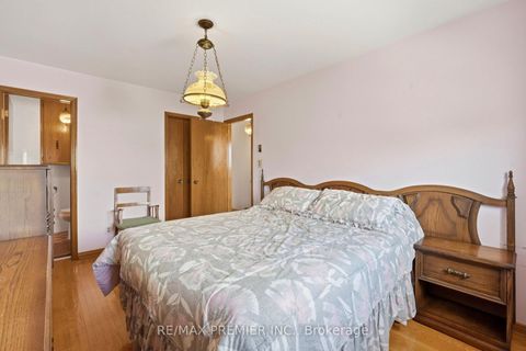 Photo 18 at 40 Donofree Road, Maple Leaf, Toronto