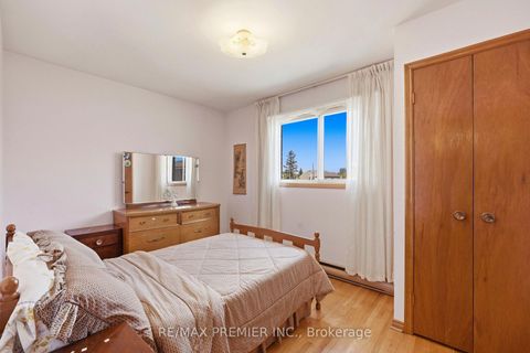 Photo 21 at 40 Donofree Road, Maple Leaf, Toronto