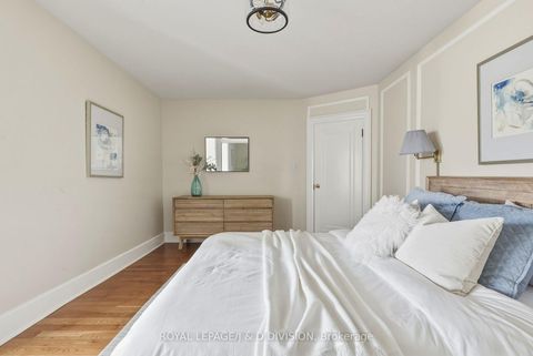 Photo 17 at 102 Ridge Drive, Moore Park, Toronto