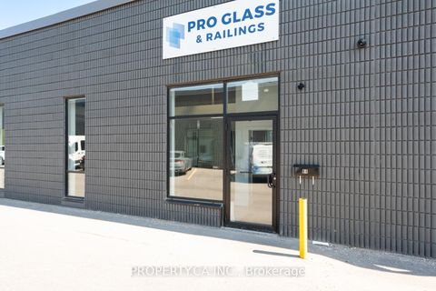 Photo 3 at B4 - 311 Bowes Road, Concord, Vaughan