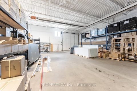 Photo 22 at B4 - 311 Bowes Road, Concord, Vaughan