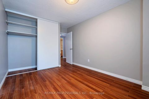 Photo 31 at 1504 - 812 Burnhamthorpe Road, Markland Wood, Toronto