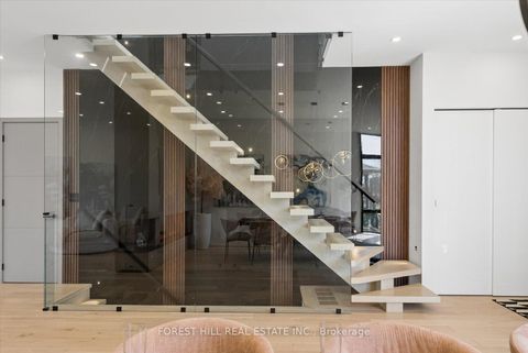 Photo 3 at 16 Lemonwood Drive, Humber Valley, Toronto