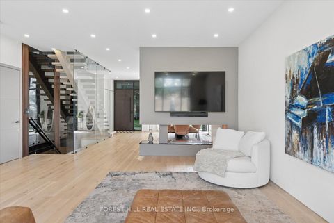 Photo 7 at 16 Lemonwood Drive, Humber Valley, Toronto