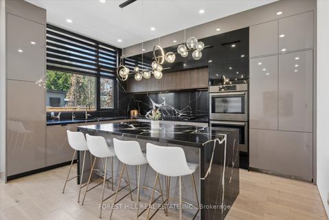 Photo 10 at 16 Lemonwood Drive, Humber Valley, Toronto
