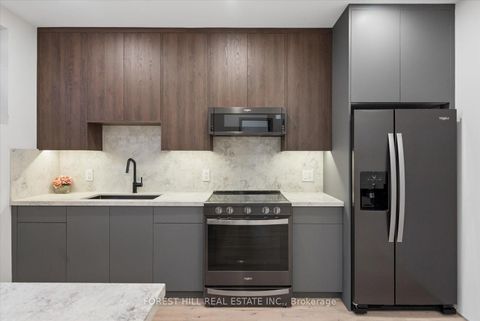 Photo 24 at 16 Lemonwood Drive, Humber Valley, Toronto