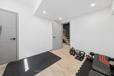 Photo 25 at 16 Lemonwood Drive, Humber Valley, Toronto