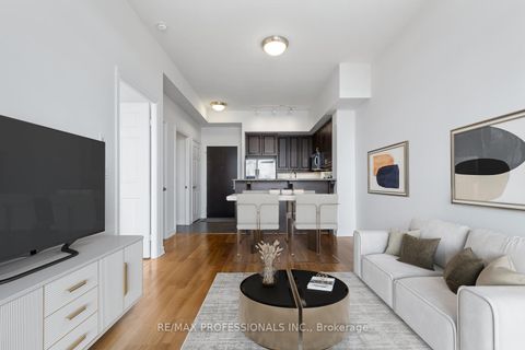Photo 4 at 1104 - 1135 Royal York Road, Humber Valley, Toronto