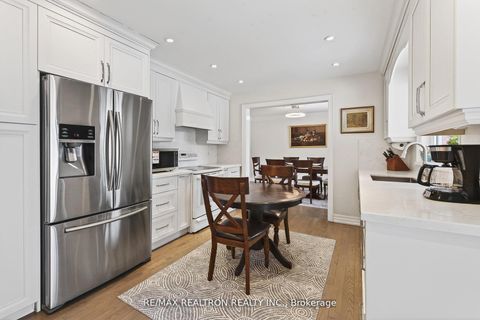 Photo 18 at 42 Blackforest Drive, Oak Ridges, Richmond Hill