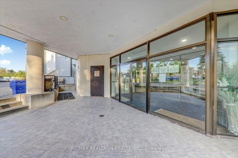 Photo 7 at 1001 - 5580 Sheppard Avenue E, Malvern, Toronto