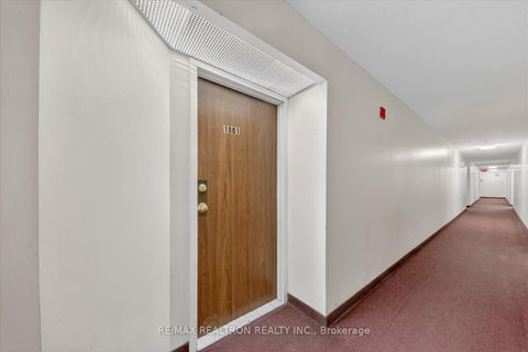 Photo 8 at 1001 - 5580 Sheppard Avenue E, Malvern, Toronto