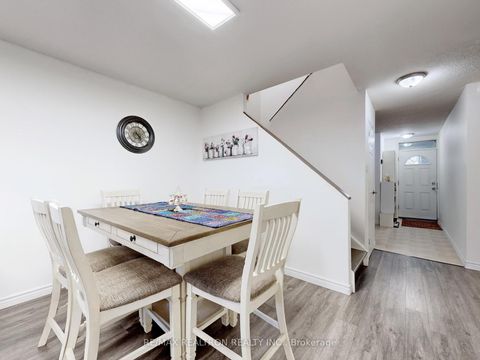 Photo 9 at 312 - 150 Leeward Glenway, Flemingdon Park, Toronto